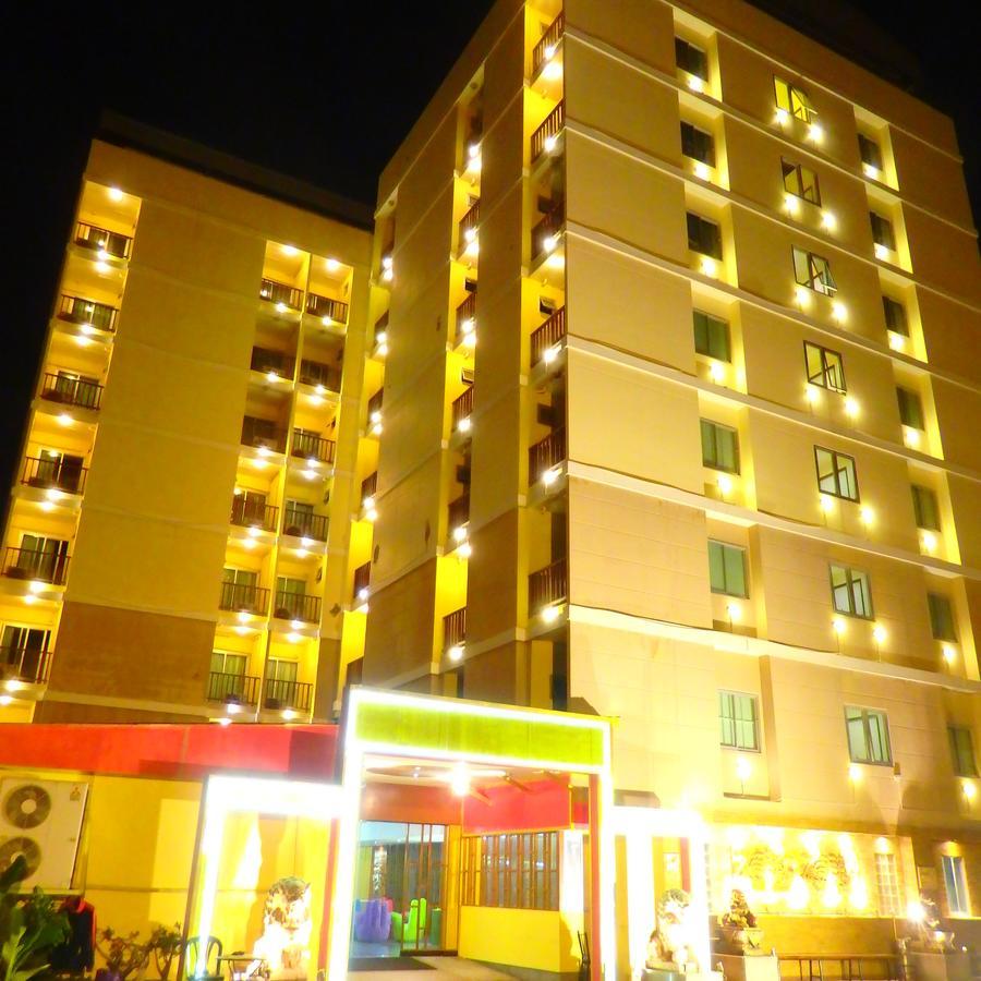 Pohseen Grand Palace Hotel Бангкок Экстерьер фото