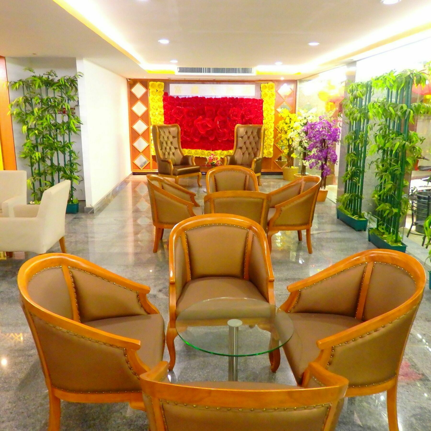 Pohseen Grand Palace Hotel Бангкок Экстерьер фото